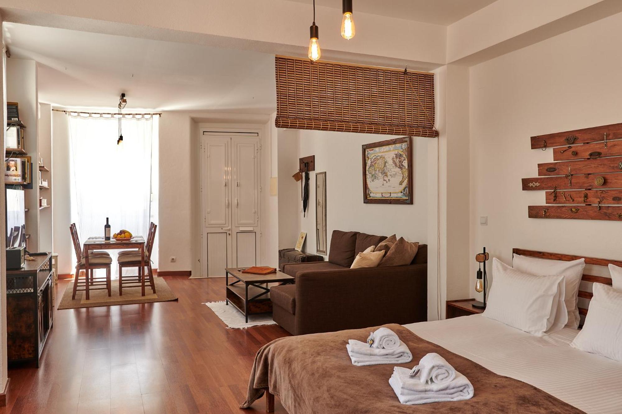The Back Yard Nest Apartment Lisbon Bagian luar foto