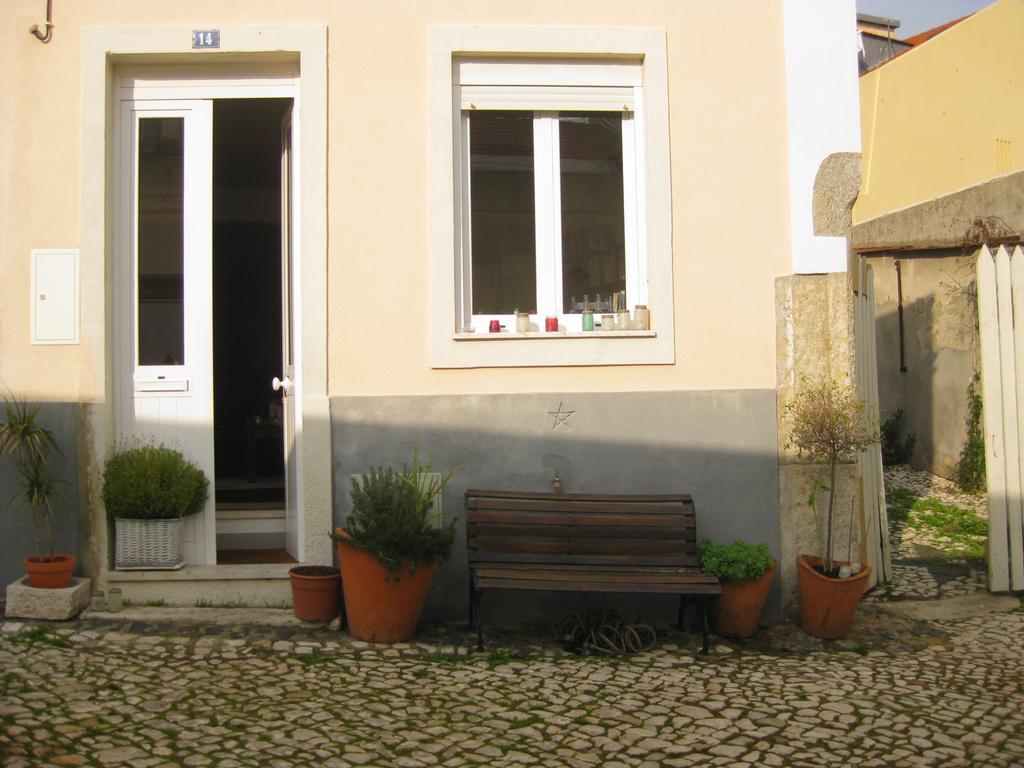 The Back Yard Nest Apartment Lisbon Bagian luar foto