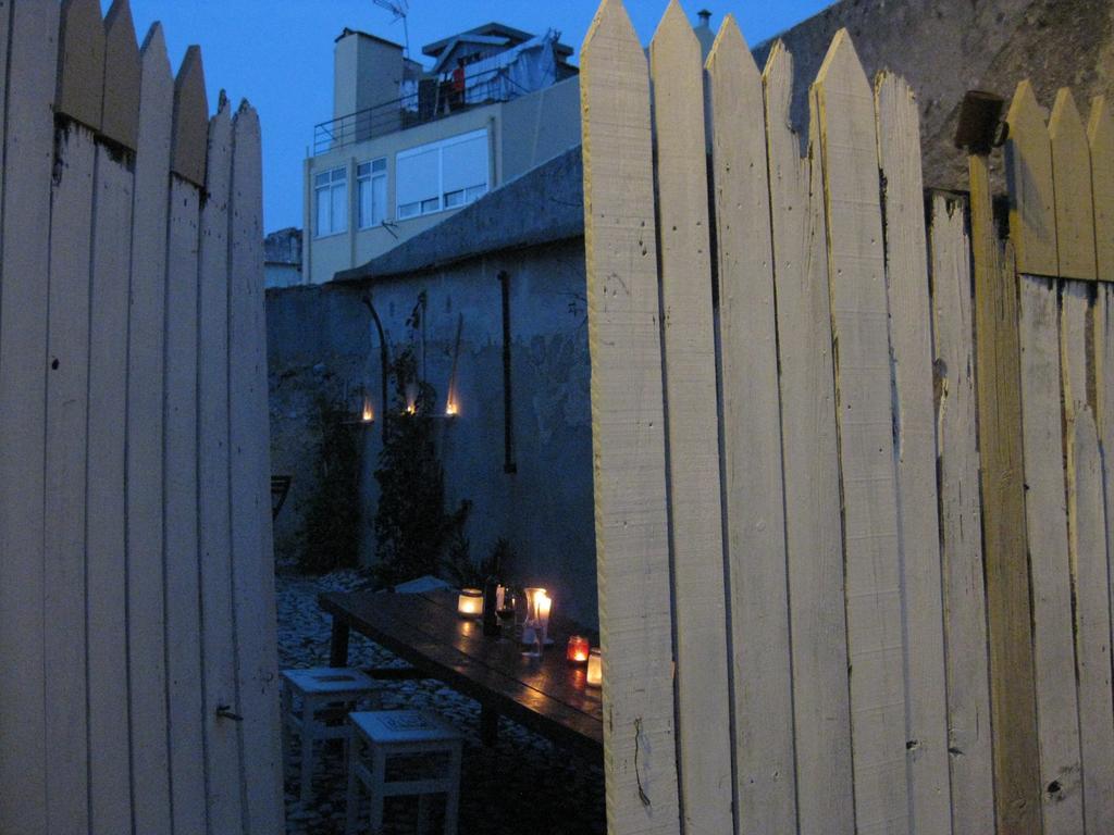 The Back Yard Nest Apartment Lisbon Bagian luar foto